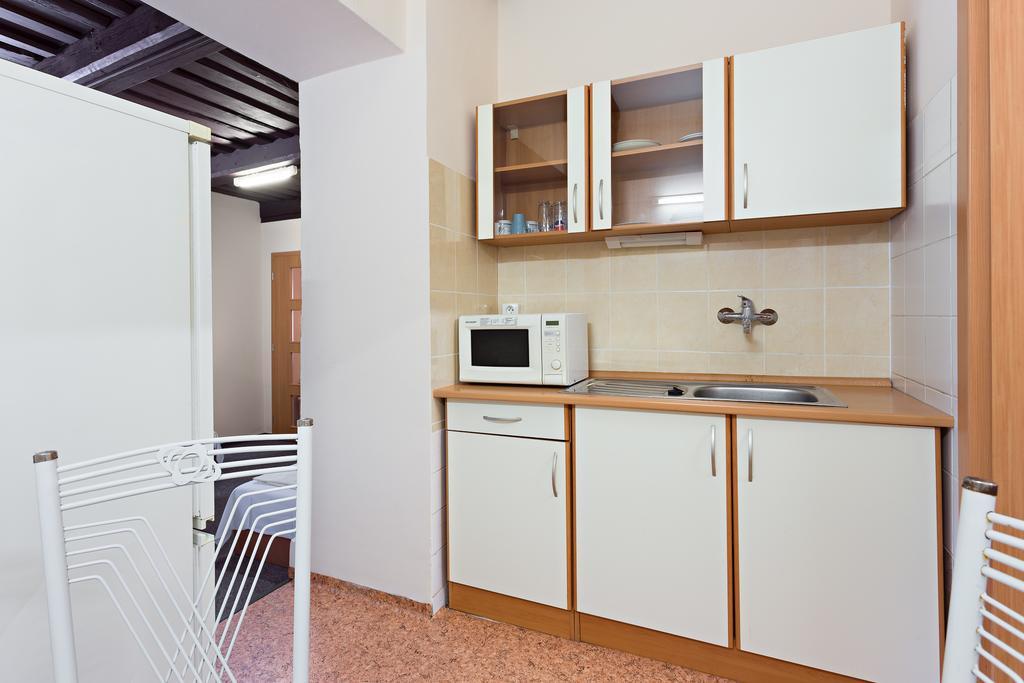 Penzion Hotel Morrison Пльзень Экстерьер фото